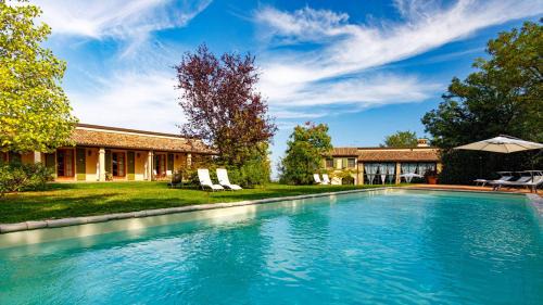 Monteleone Villa | Discover La Tana del Ghiro 20: Oceanfront Oasis for Families
