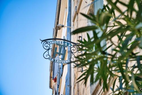 Uzes Hotel | Pet-Friendly Getaway at La Taverne - Rated 8.6/10