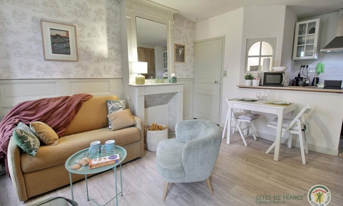 Dinan House | La Terrasse du Champ Clos