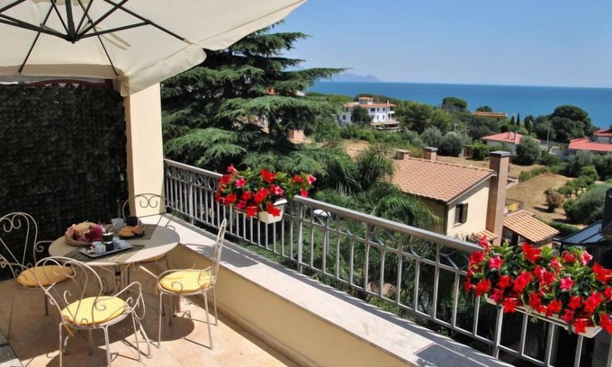 Formia Apartment | Oceanfront Retreat at La Terrazza Di Dinky by Interhome