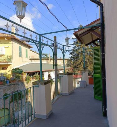 Manziana Apartment | La terrazza sul Borgo di Quadroni