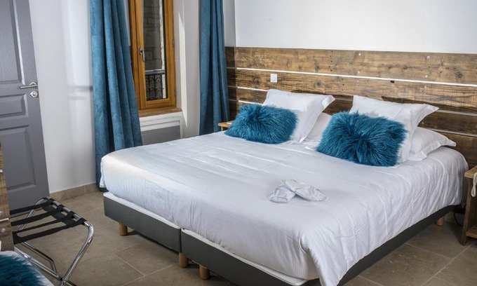 Lalbenque Hotel | Family-Friendly Getaway at La Tissandière - 9/10 Rated