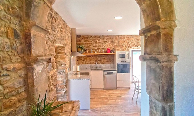 Santa Eulalia de Riuprimer Hotel | Guest Rated: 9.2 at La Torre del Vilar with Pool & Spa