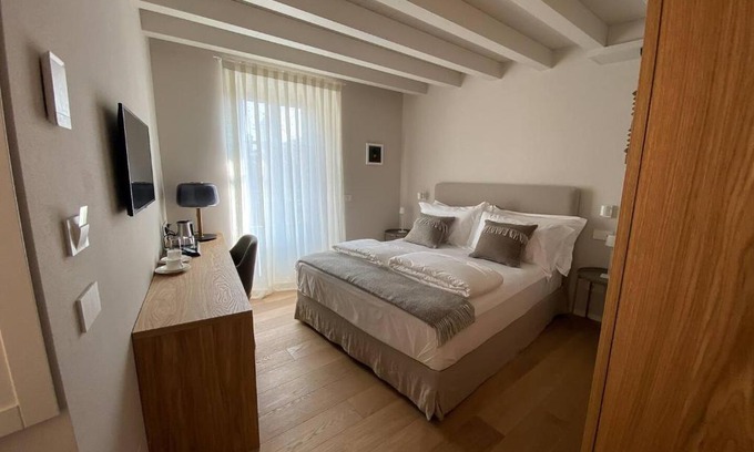 Belgirate Apartment | Charming La Torre: Family-Friendly Stay with High Ratings