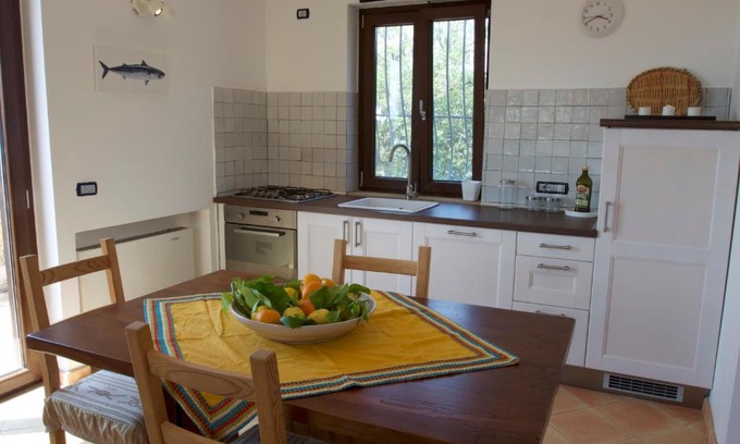 Casal Velino Apartment | Family-Friendly Getaway at La Torretta - Rated 9/10!