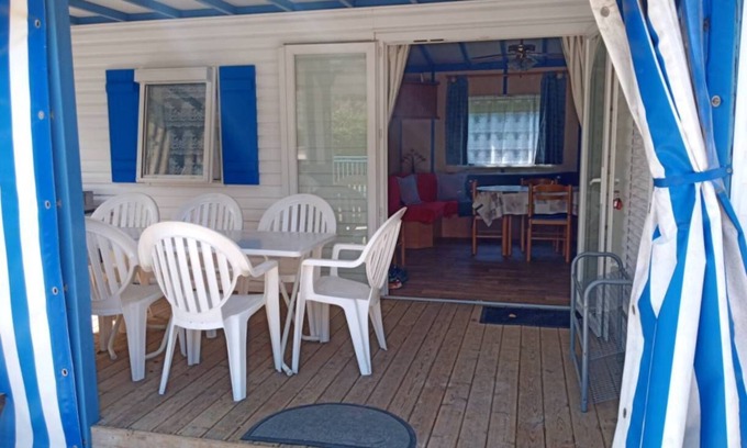 La Tremblade House | Experience Oceanfront Bliss at La Tremblade Mobile Home
