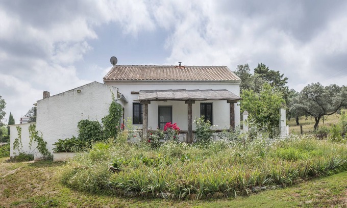 Sierra Norte de Sevilla House | Discover La Umbría de la Ribera: Relaxing Spa & Pool Retreat