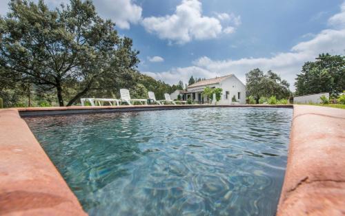 El Pedroso House | Discover La Umbría de la Ribera: Pet-Friendly Oceanfront Retreat