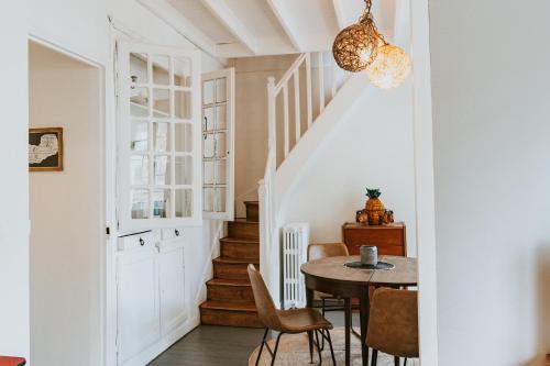Mesnil-Val-Plage House | Relax at La Vague - Pool Access & Oceanfront Bliss