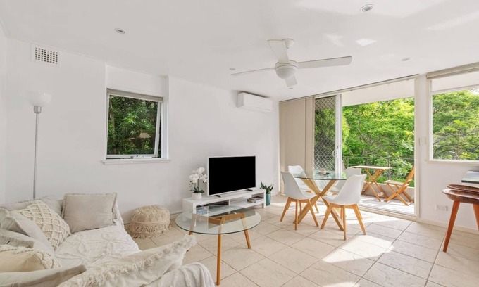 Mosman Apartment | La Verdure An Intimate Beachside Getaway
