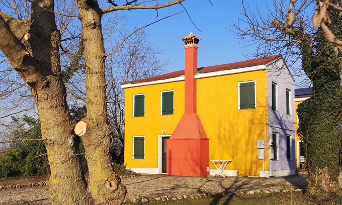 Torre di Mosto Apartment | Pet-Friendly Retreat at La Via Antiga - Apartment # 2