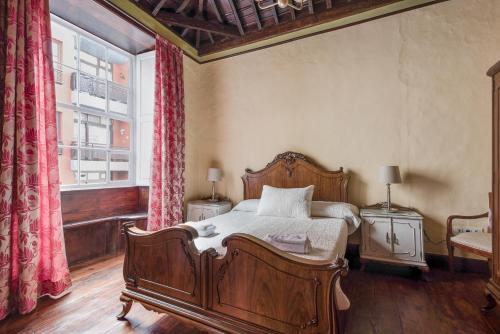 Historical Center House | Discover La Vicaría: 4-Star Family-Friendly Escape