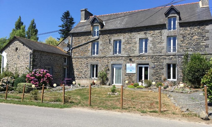 Langourla Bed & Breakfast | Delight in Comfort at La Vieille Boulangerie Hotel