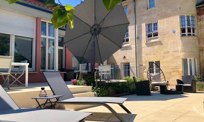 Bar-le-Duc Bed & Breakfast | Discover La Villa des Ducs: Family-Friendly with Dining