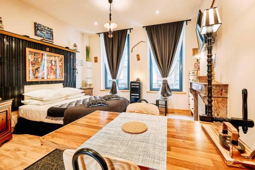 Honfleur Villa | Experience La Villa des Souhaits: Pet-Friendly Retreat
