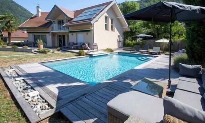 Menthon-Saint-Bernard House | Elegant Menthon Villa with Pool & Spa - Guest Rated 10/10