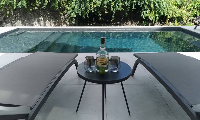 Saint-Pierre Villa | Experience Oceanfront Bliss at La Villa Nona