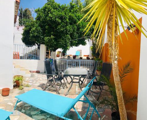 Centro Apartment | Stunning Ocean View at La Villa Suite Málaga - 8.4/10 Rating
