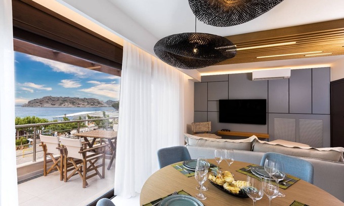 Plaka Apartment | Inviting La Vista Azul - Sea View Apartment with Breakfast