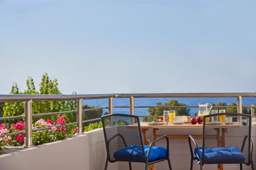 Old Town Apartment | Enjoy Family-Friendly Stays at La Vita Classica Hotel