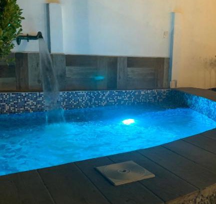 Queretaro Villa | Explore La5tadeconin: Family-Friendly with Pool & Hot Tub