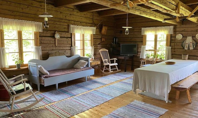 Kehys-Kainuu Ski Chalet | Inviting Laattajan Pirtti with 10/10 Review & Pet-Friendly