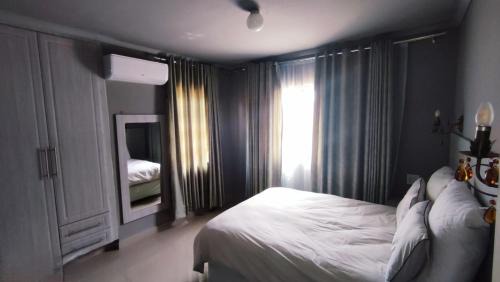 Jozini House | Budget-Friendly Stay at Labas Travellers Guesthouse