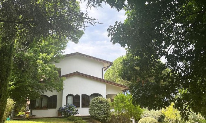 Viterbo House | Pet-Friendly Labella Villa with Pool & Family Amenities