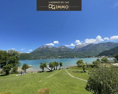 Duingt Apartment | Serene Lac Paradisiaque: Oceanfront Bliss for Families