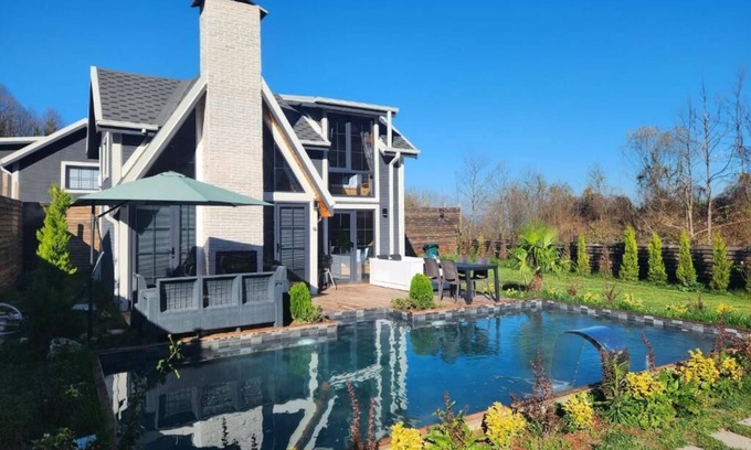 Sapanca Villa | Discover LacaseDeMaderaSapanca: Family-Friendly Retreat