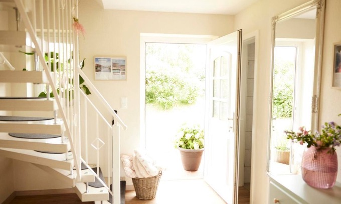 Kating Apartment | Ocean View Retreat at Lachmöwe - Family-Friendly Escape