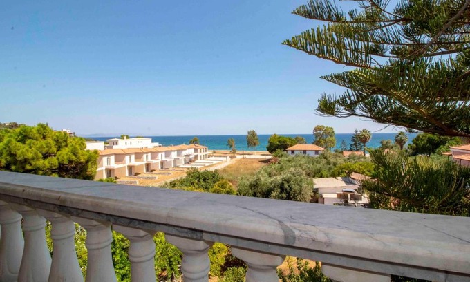Mavrovouni Apartment | Experience Laconian Collection Mavrovouni by the Sea