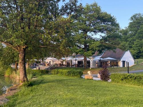 Contrexeville Hotel | LaCorniche
