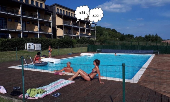 Froidchapelle Apartment | Relax at Lacs de l'eau d'heure Amiral 24 with Ocean Views