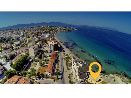 Kadnlar Denizi Mahallesi Apartment | Relax at Ladies Beach Suite Hotel with Private Oceanfront Views