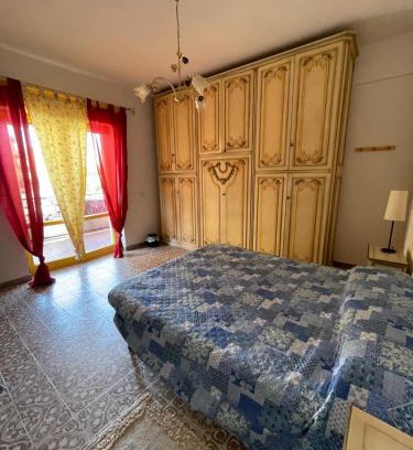 Ladispoli House | Kid-Friendly Retreat at Ladispoli Seahouse with Kitchen