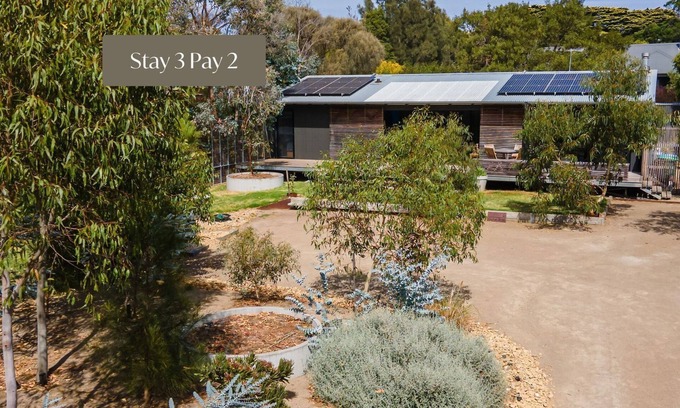 Flinders House | Discover Lady Abigail: Oceanfront Retreat in Flinders