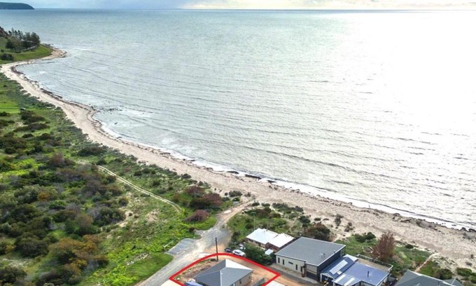 Normanville House | Perfect Lady Bay Getaway with Oceanfront Views