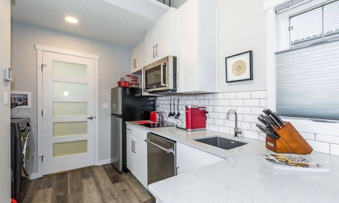 West Edmonton House | Cozy Ladybug Lane: A Tiny Home with Breakfast Included