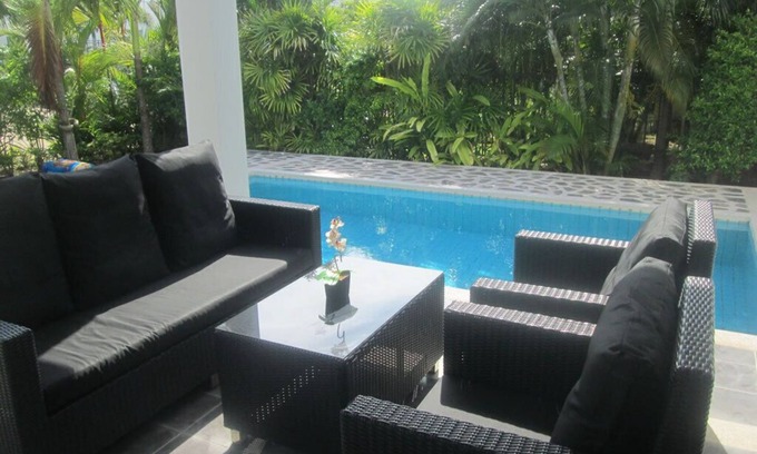 Kram Villa | Beachfront Villa with Private Pool and Ocean Views