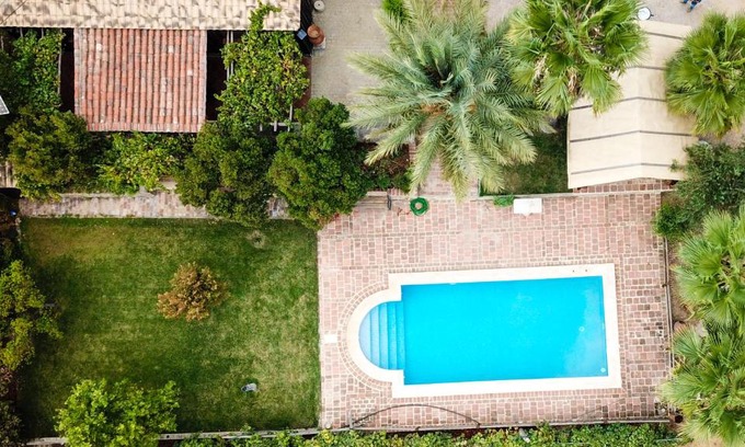 Cazalla De La Sierra House | Experience Comfort at Lagar del Marraquio with Pool & Kitchen