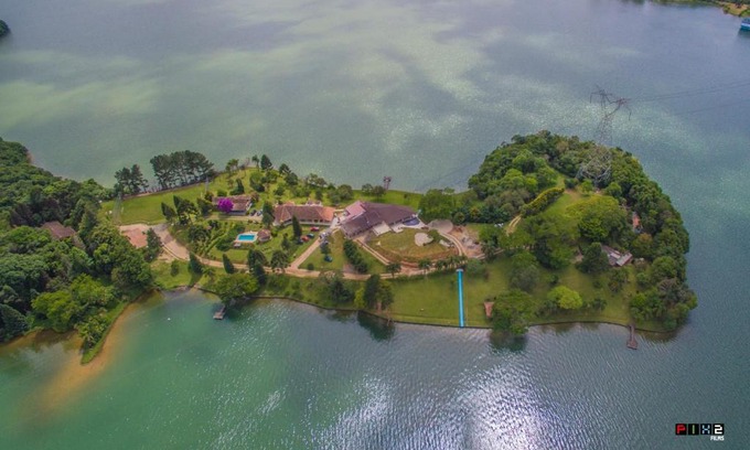 Curitiba House | Perfect Oceanfront Stay at Laggus Residencial Náutico