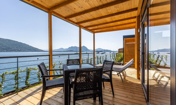 Baveno House | Experience Lago Maggiore Bay with Spa and Dining Delights