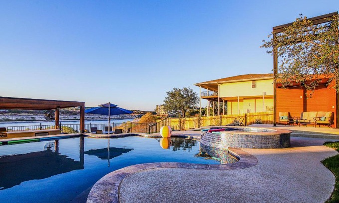 Highland Lake Estates House | Relaxing Lago Vista Home with Private Pool & Sport Court