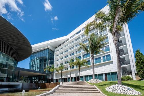 Lagoas Park Hotel | Discover Lagoas Park Hotel: Top Rated 4-Star Getaway