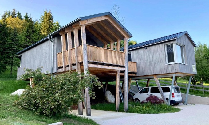 Pinsdorf House | Unforgettable Stay at Lagom Haus - Family-Friendly Retreat