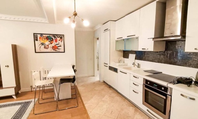 Osmanbey House | Comfortable Lagom Nişantası Residence with Great Amenities