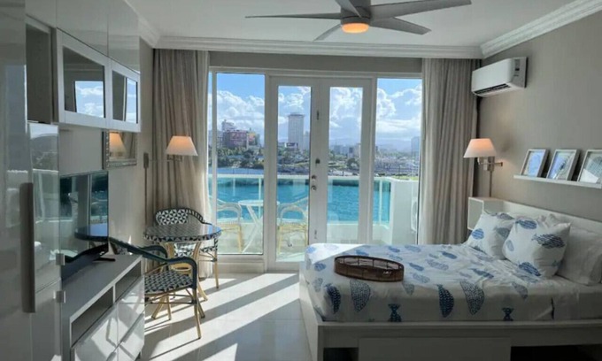 Puerta de Tierra Apartment | Experience Paradise: Dream Villa with Ocean View in San Juan