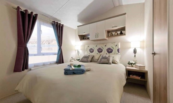 Haverigg House | Lagooncombe: Premier Pet-Friendly Holiday Haven for Families