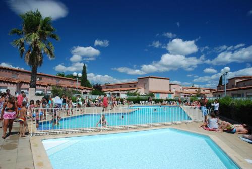 Saint-Cyprien Plage Resort | Inviting Lagrange Grand Bleu Vacances – Les Jardins de Neptune